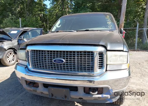 2003 Ford Excursion Xlt z USA, uszkodzony, nr VIN 1FMNU41S83EA28102